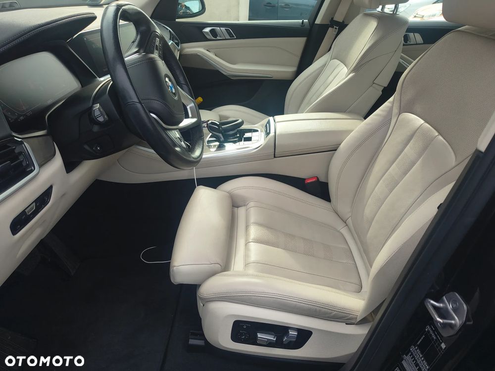 BMW X5 xDrive25d - 16