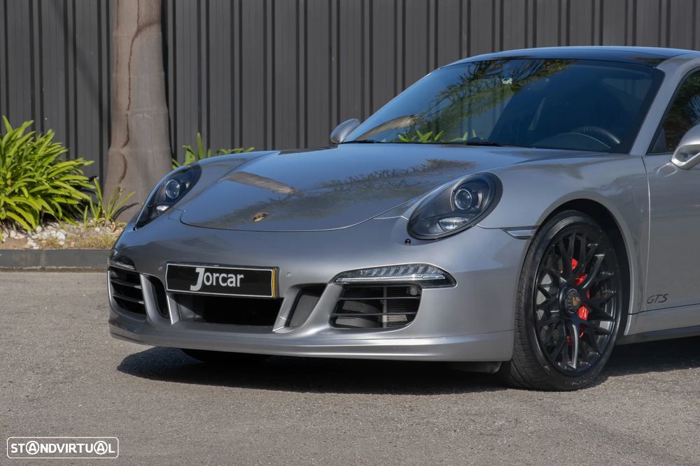 Porsche 911 (991) Carrera 4 GTS PDK - 2