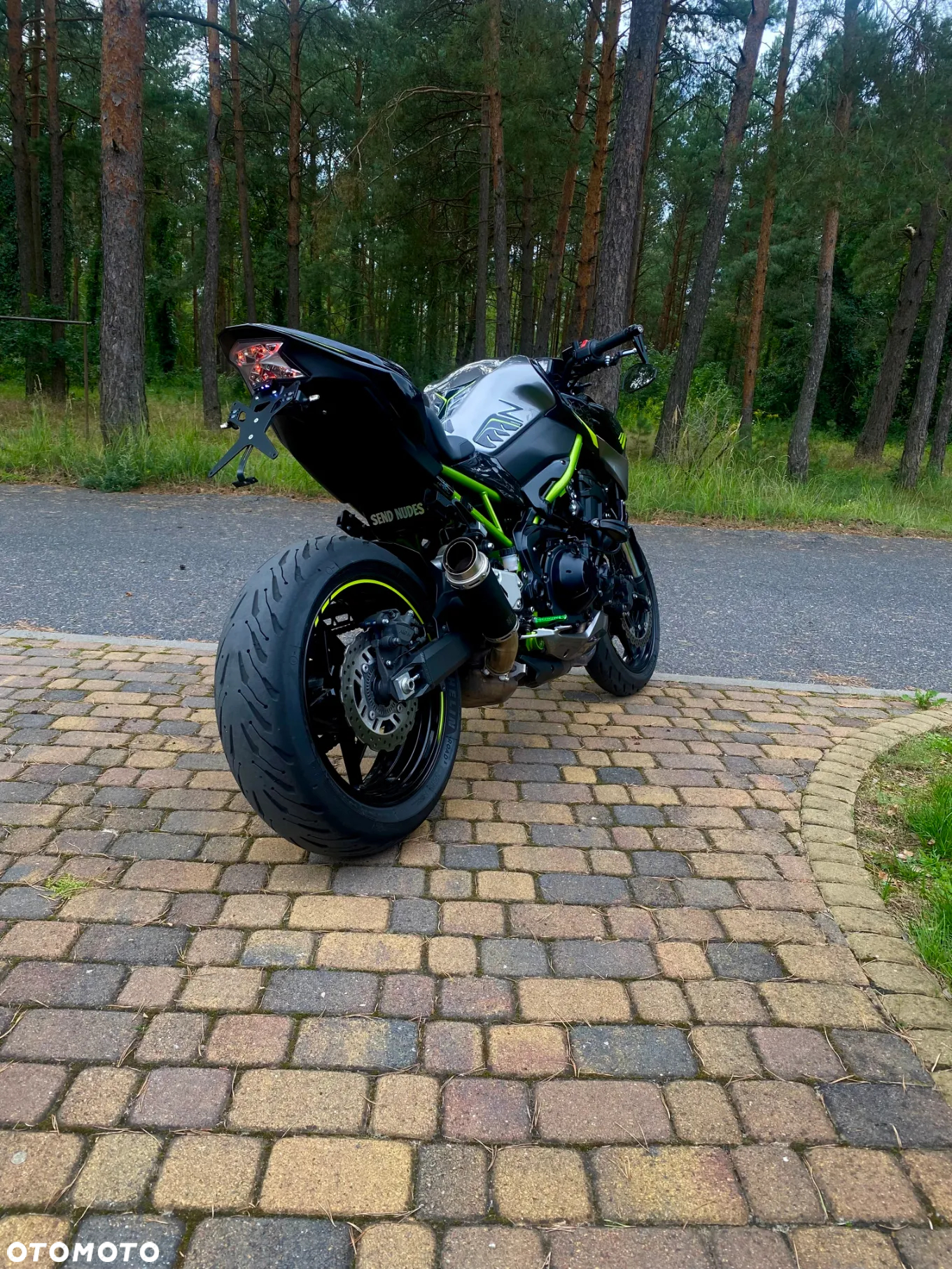 Kawasaki Z 900 - 3