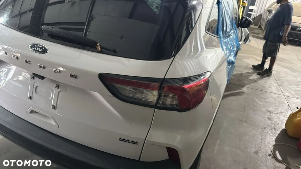 Ford Escape - 3
