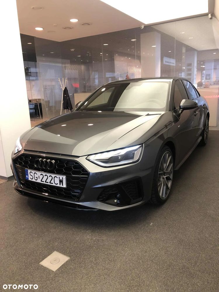 Audi A4 Limousine - 1