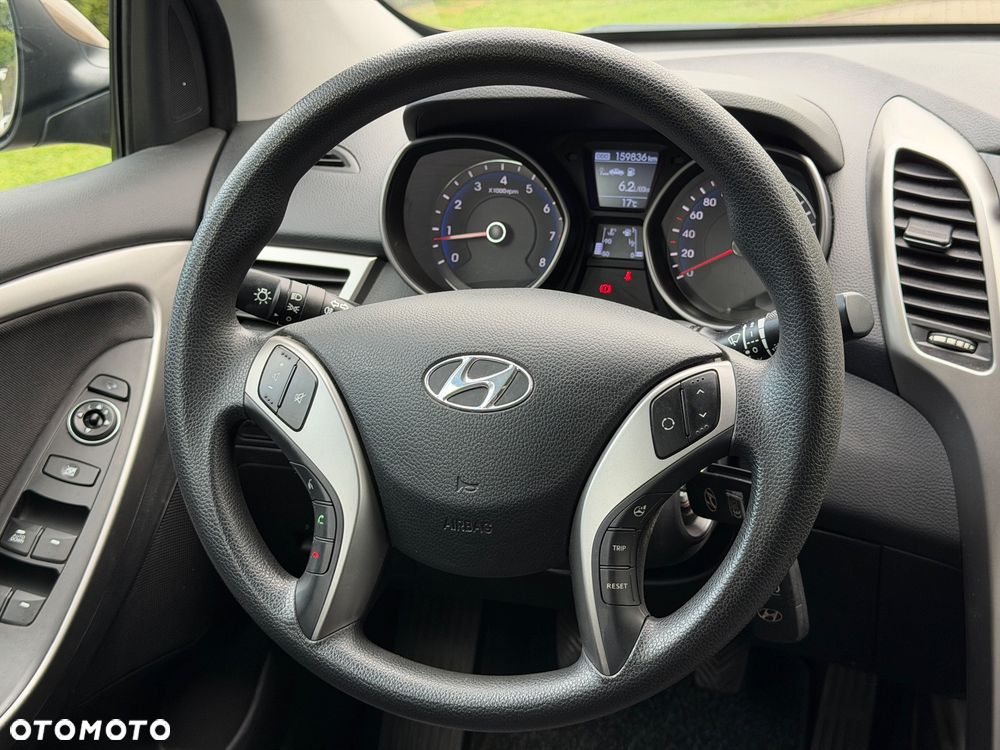 Hyundai i30 blue 1.4 Classic Navigation - 22