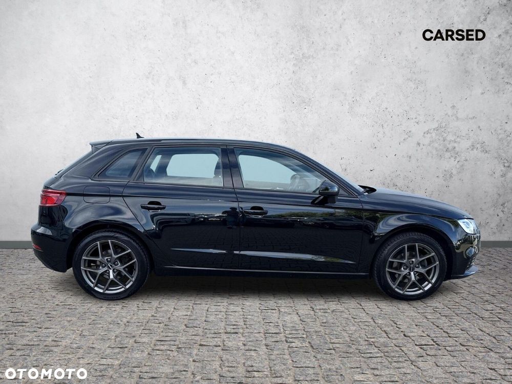 Audi A3 Sportback - 6