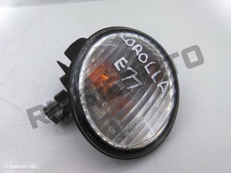 Farolim Pisca Frente Direito  Toyota Corolla Viii (e110) [1995_ - 1