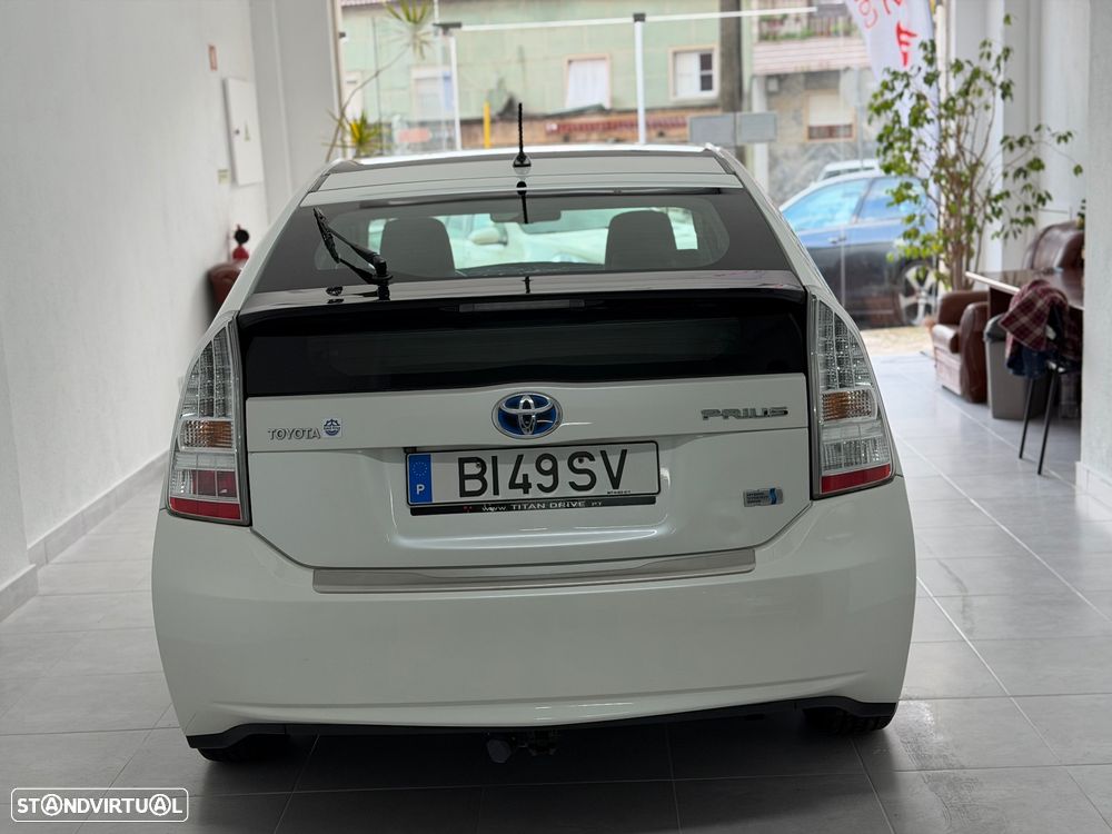 Toyota Prius 1.8 Premium +Pele+GPS+Solar - 8