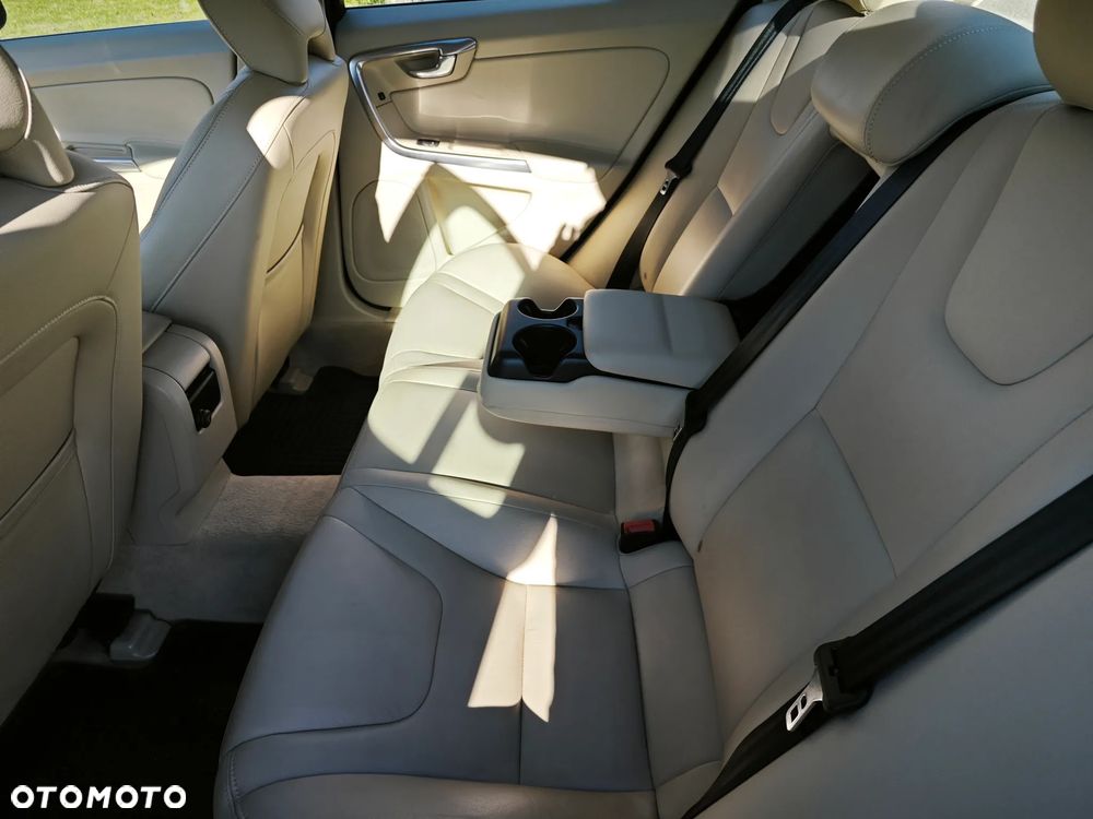 Volvo S60 T4 Drive-E Summum - 15