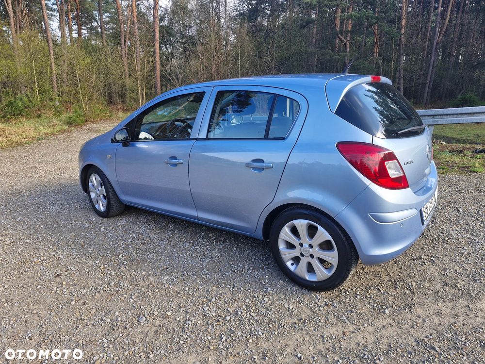 Opel Corsa 1.2 16V Easytronic Color Edition - 3