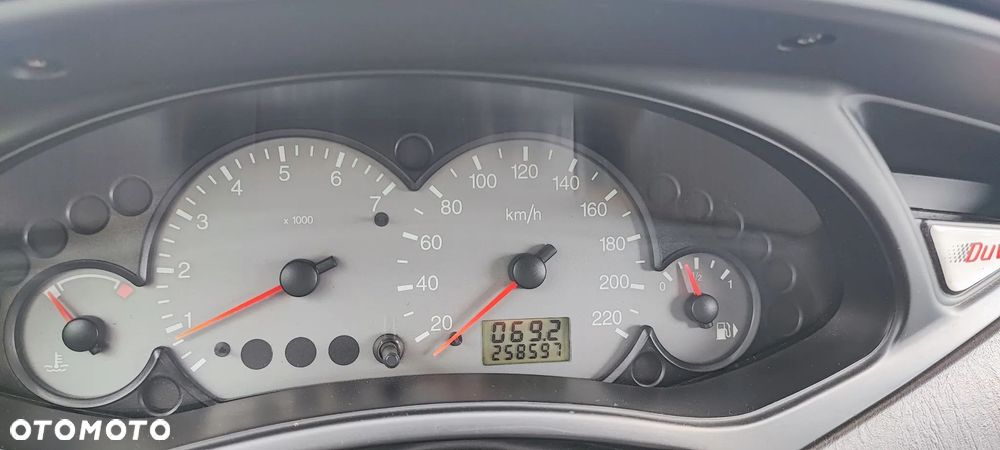 Ford Focus - 6