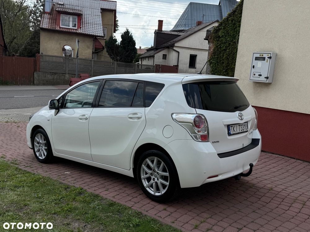 Toyota Verso 1.8 5-Sitzer Executive - 3