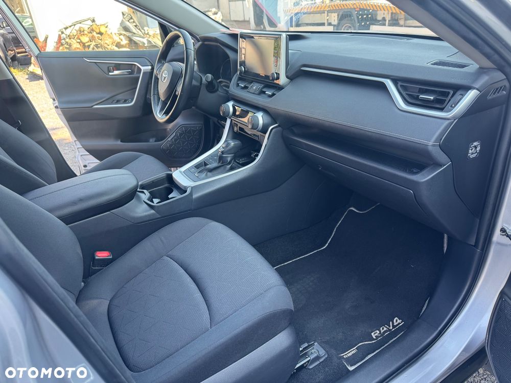 Toyota RAV4 2.5 Hybrid Comfort 4x2 - 19