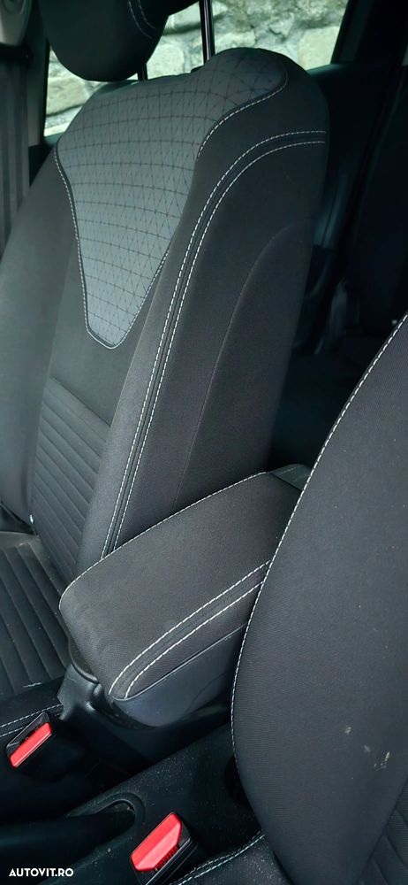 Renault Clio - 12