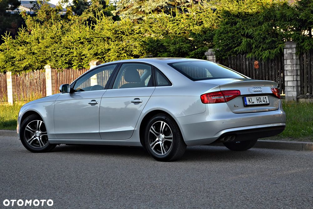 Audi A4 Limousine 2.0 TDI DPF Attraction - 8