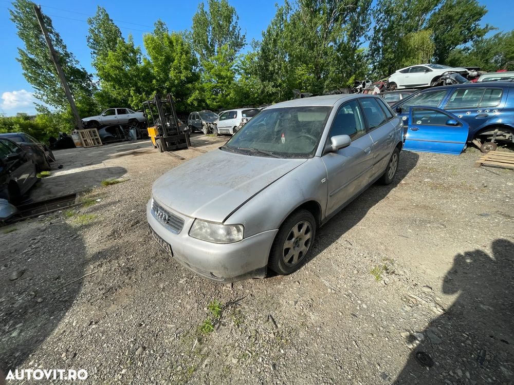 Dezmembrez Audi A3 1.6 benzina BFQ 75kW 102CP Gri an 2003 - 1
