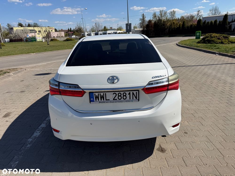 Toyota Corolla 1.6 Prestige EU6 - 4