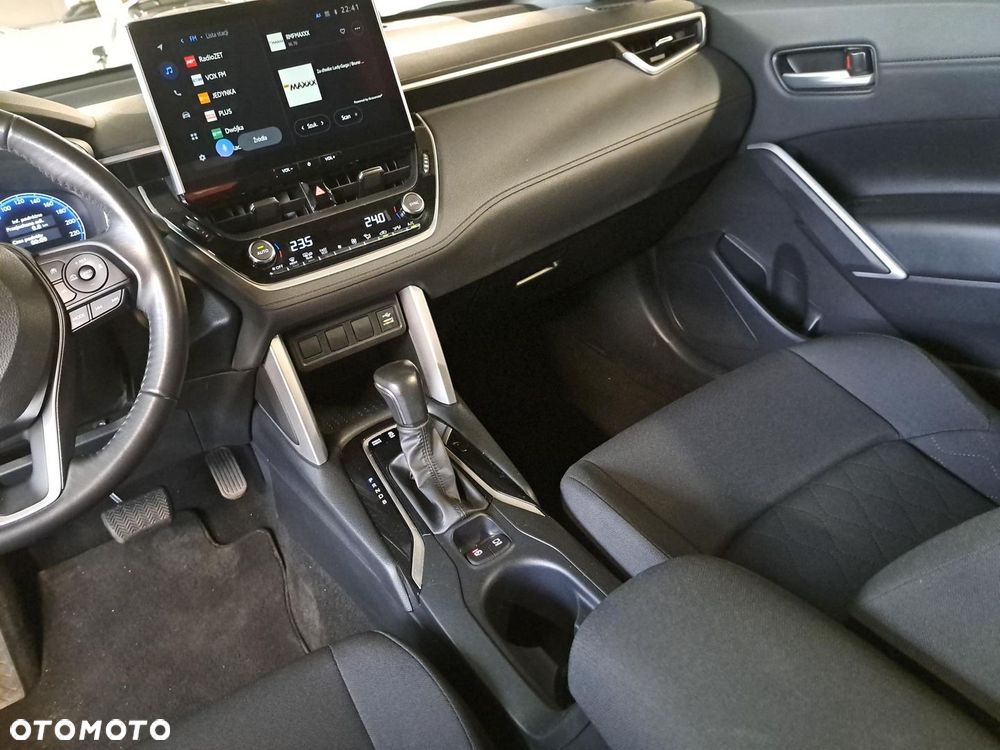 Toyota Corolla Cross - 27