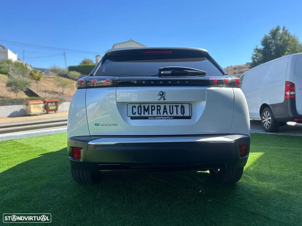 Peugeot e-2008 50 kWh Style - 3