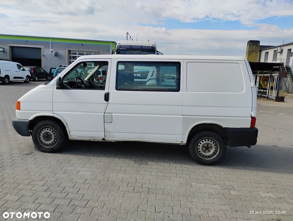 Volkswagen Transporter Escapade - 6