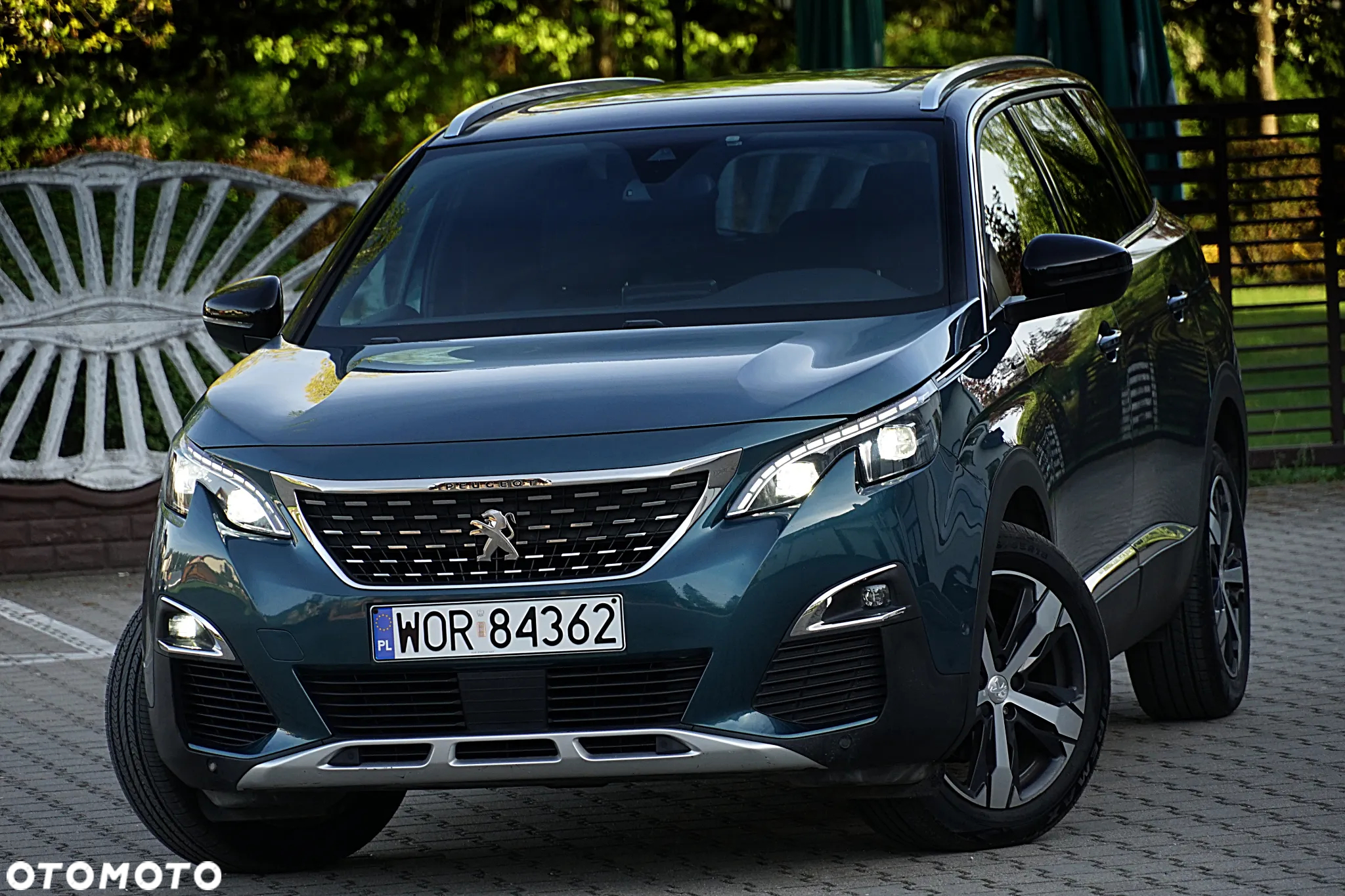 Peugeot 5008 - 3