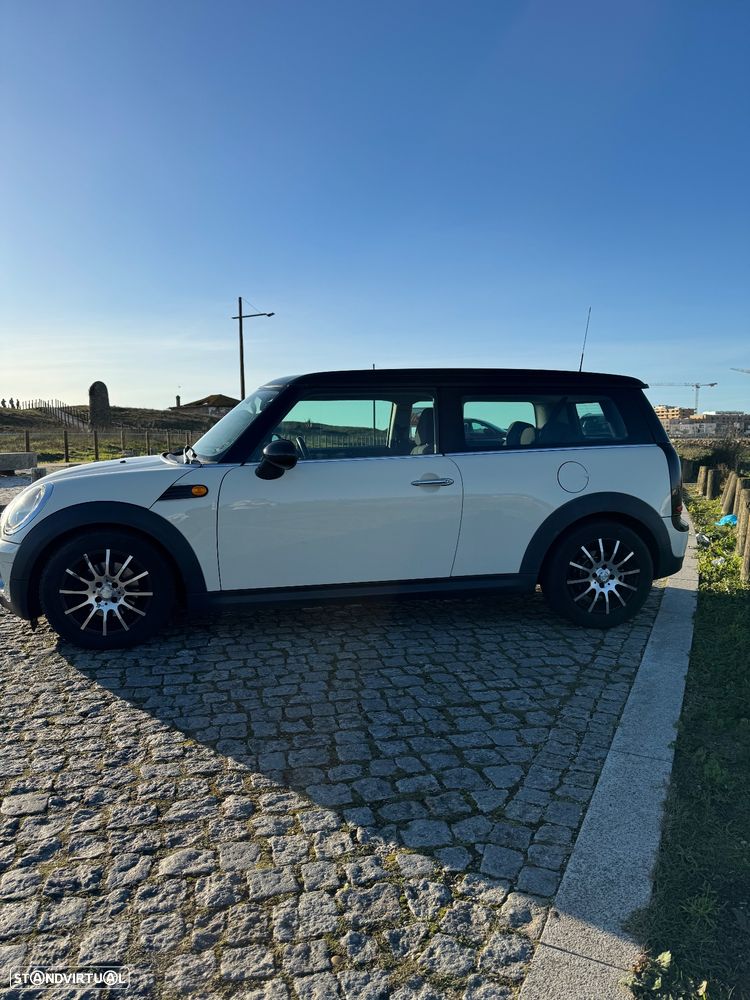 MINI Clubman Cooper D - 2