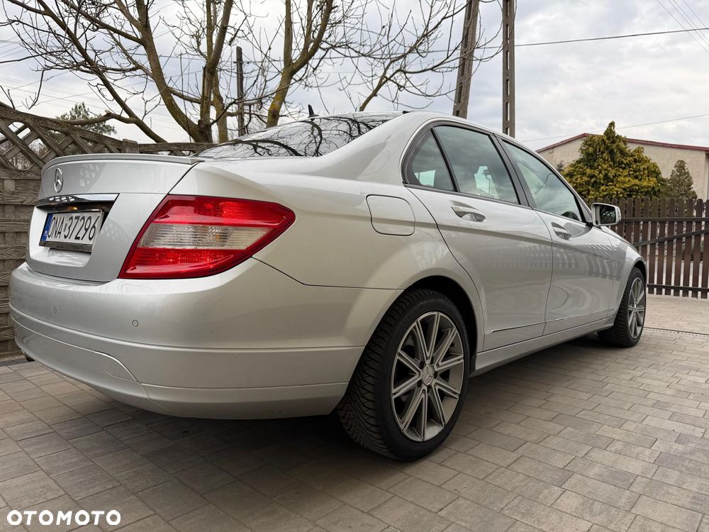 Mercedes-Benz Klasa C 180 Kompressor - 21