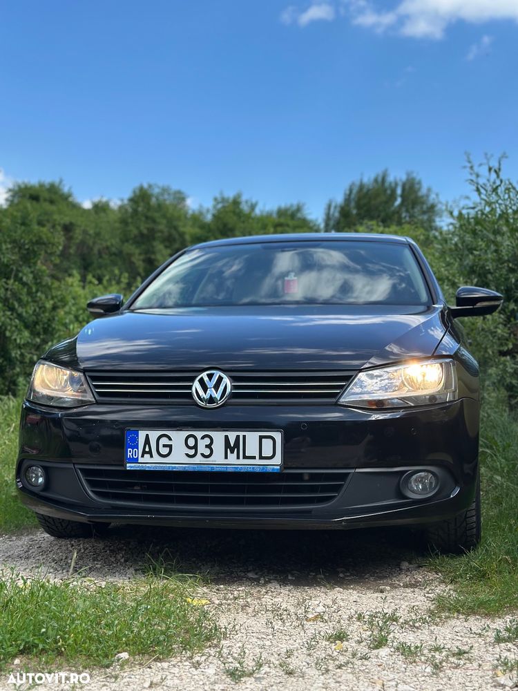 Volkswagen Jetta - 16