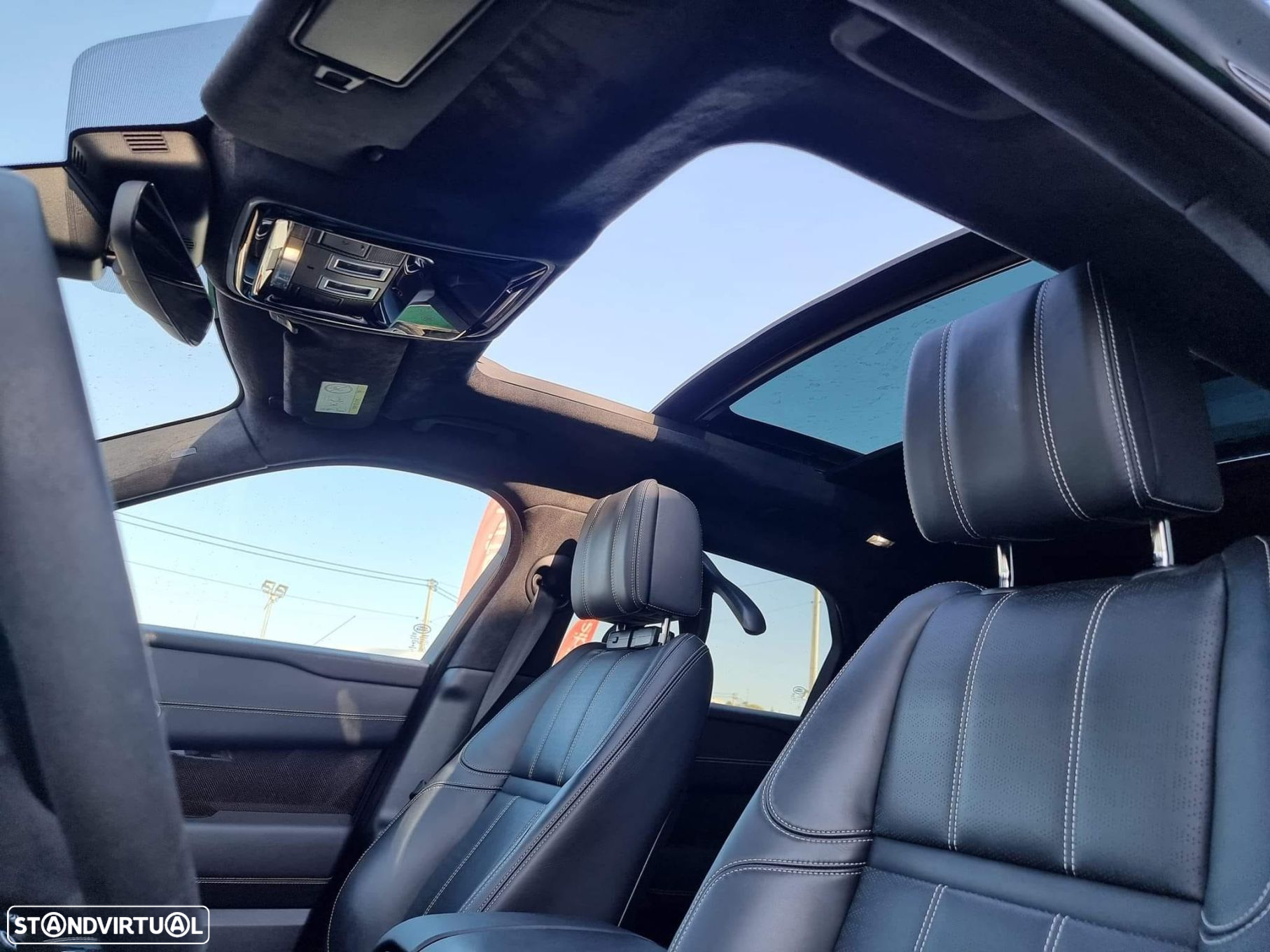 Land Rover Range Rover Velar 2.0 D R-Dynamic HSE - 18