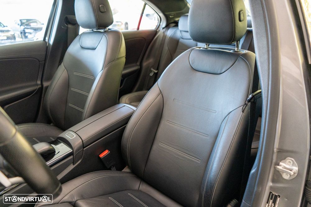 Mercedes-Benz A 250 Limousine e 8G-DCT AMG Line - 8