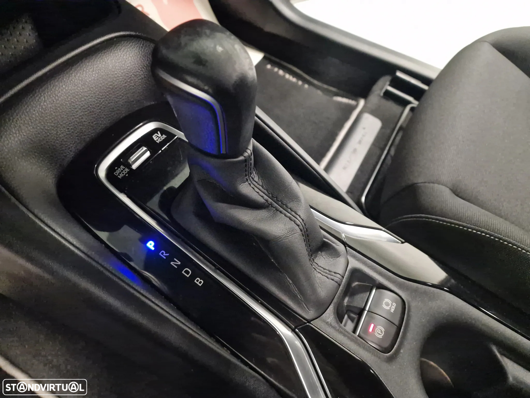 Toyota Corolla Touring Sports 1.8 Hybrid Comfort - 50