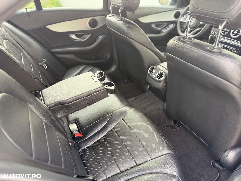 Mercedes-Benz C 200 d 9G-TRONIC AMG Line - 9