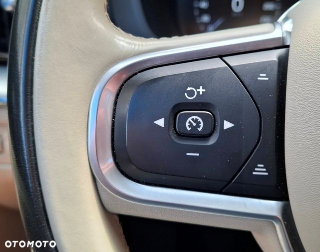 Volvo XC 60 D4 Inscription - 21