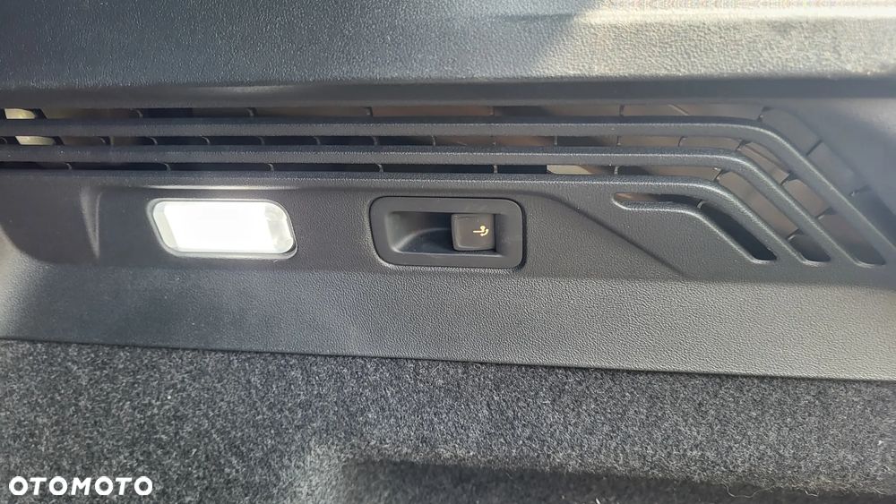 Volkswagen ID.4 77kWh 1ST - 11