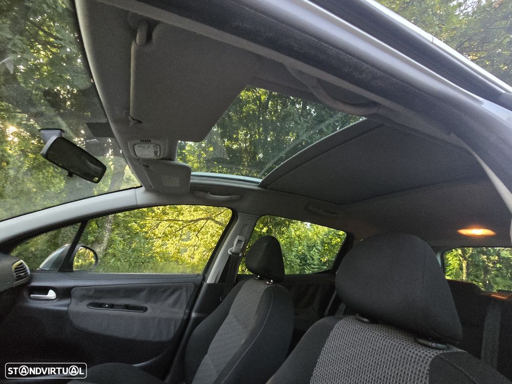 Peugeot 207 1.6 HDi Sport - 8