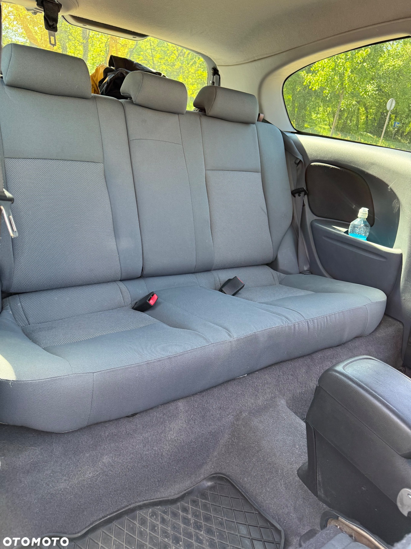 Nissan Almera II 1.5 Visia - 12