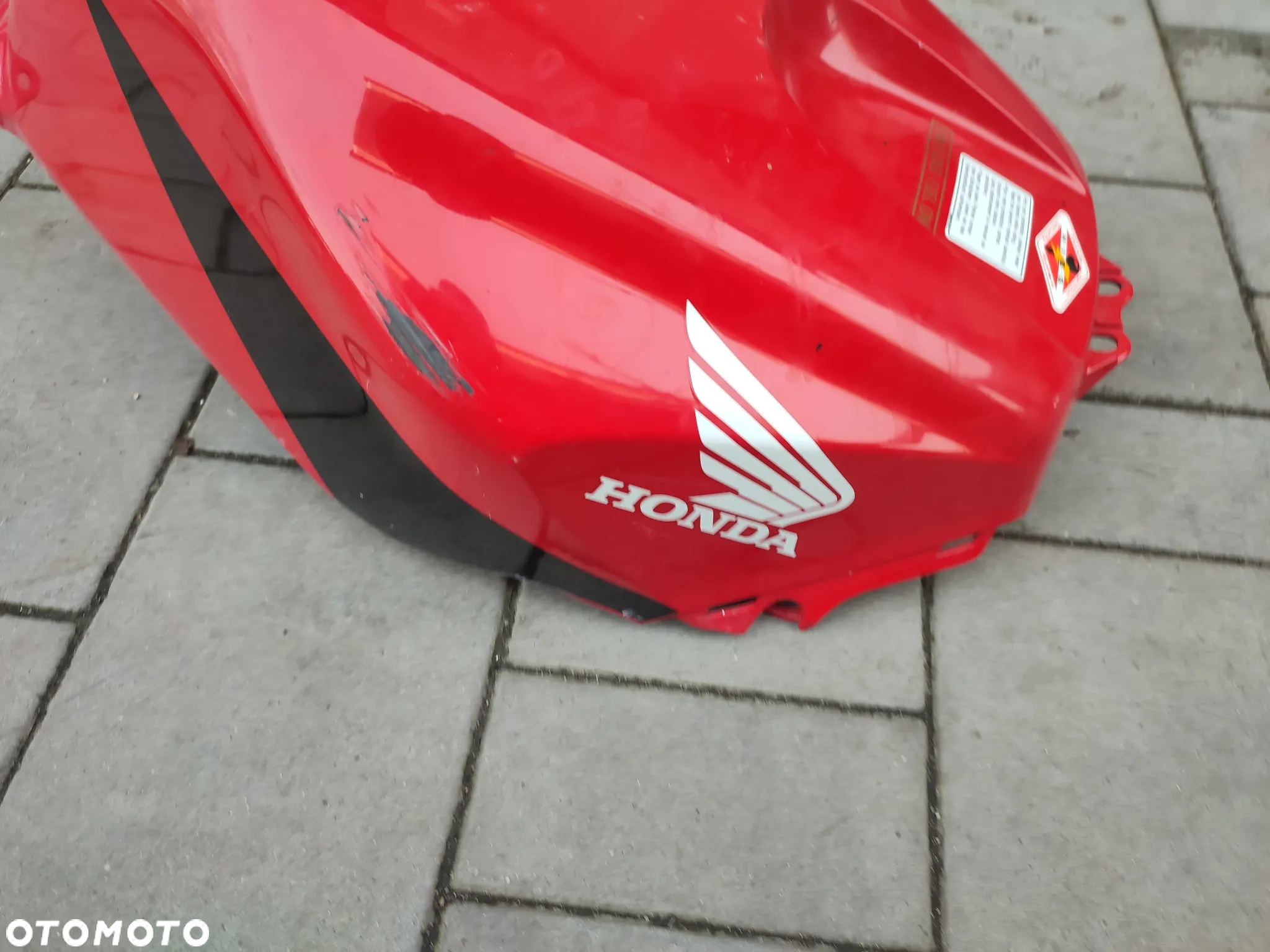 Nakładka na bak, osłona baku Honda CBR 600RR - 5
