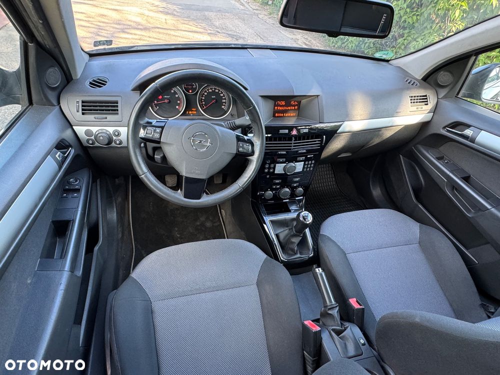 Opel Astra 1.6 Easytronic Edition 111 Jahre - 9