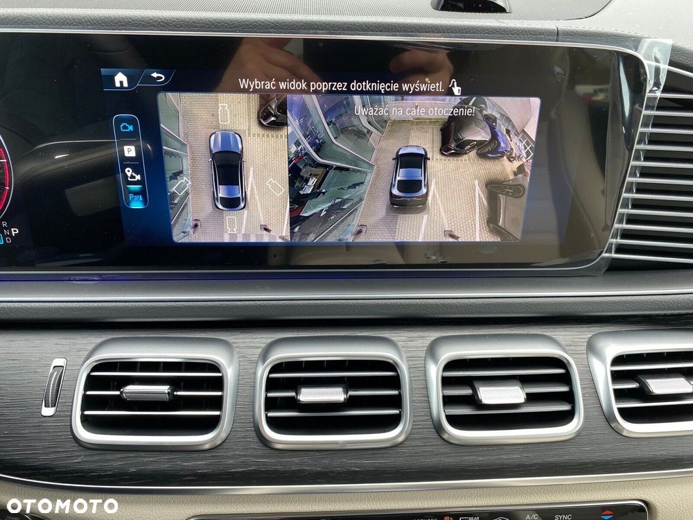 Mercedes-Benz GLE - 22