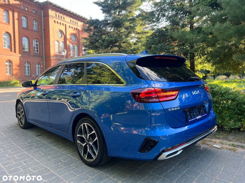 Kia Ceed 1.6 GDI DCT OPF Platinum Edition - 25