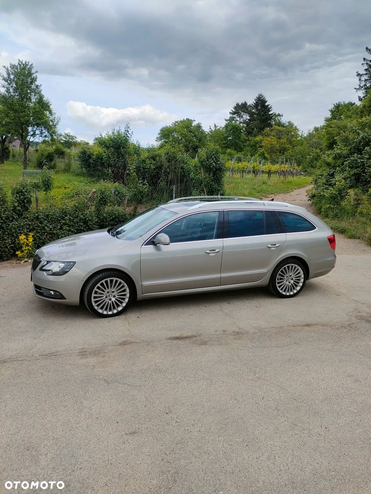 Skoda Superb 2.0 TDI DSG L&K - 2