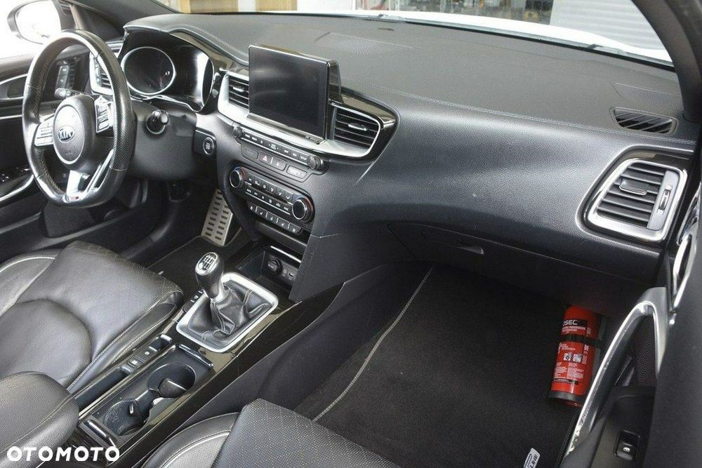 Kia ProCeed 1.6 CRDi SCR GT LINE - 13