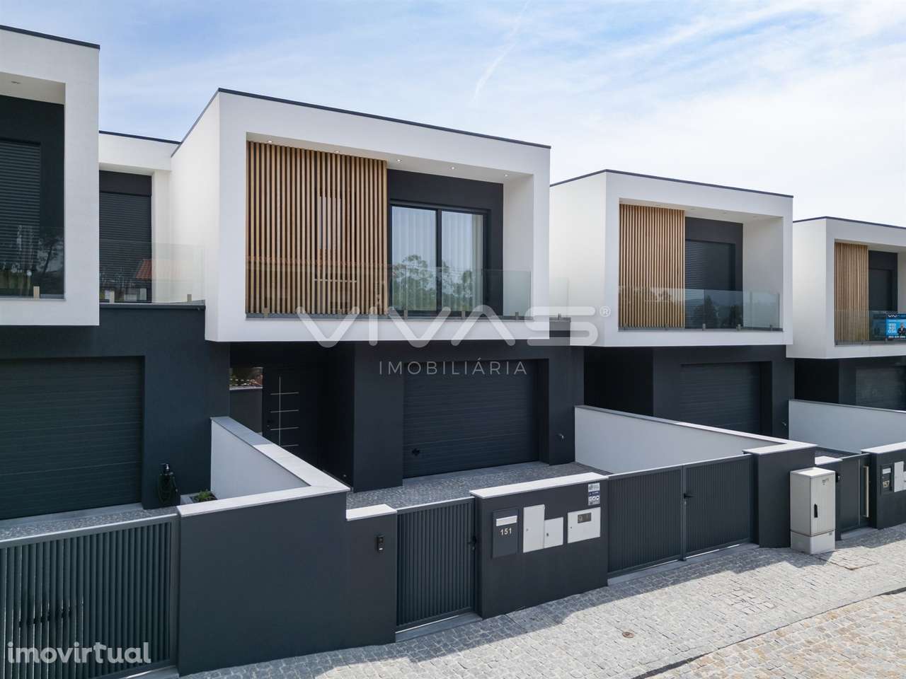 Moradia T3, Alpendorada, Marco de Canaveses - Grande imagem: 3/45