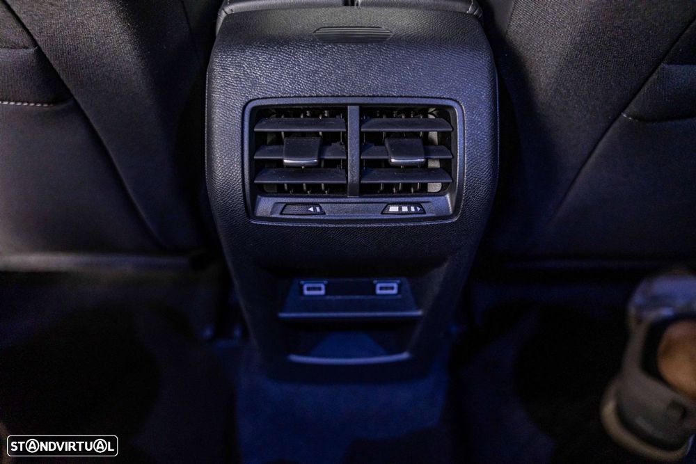 Peugeot 308 1.2 PureTech Allure - 28
