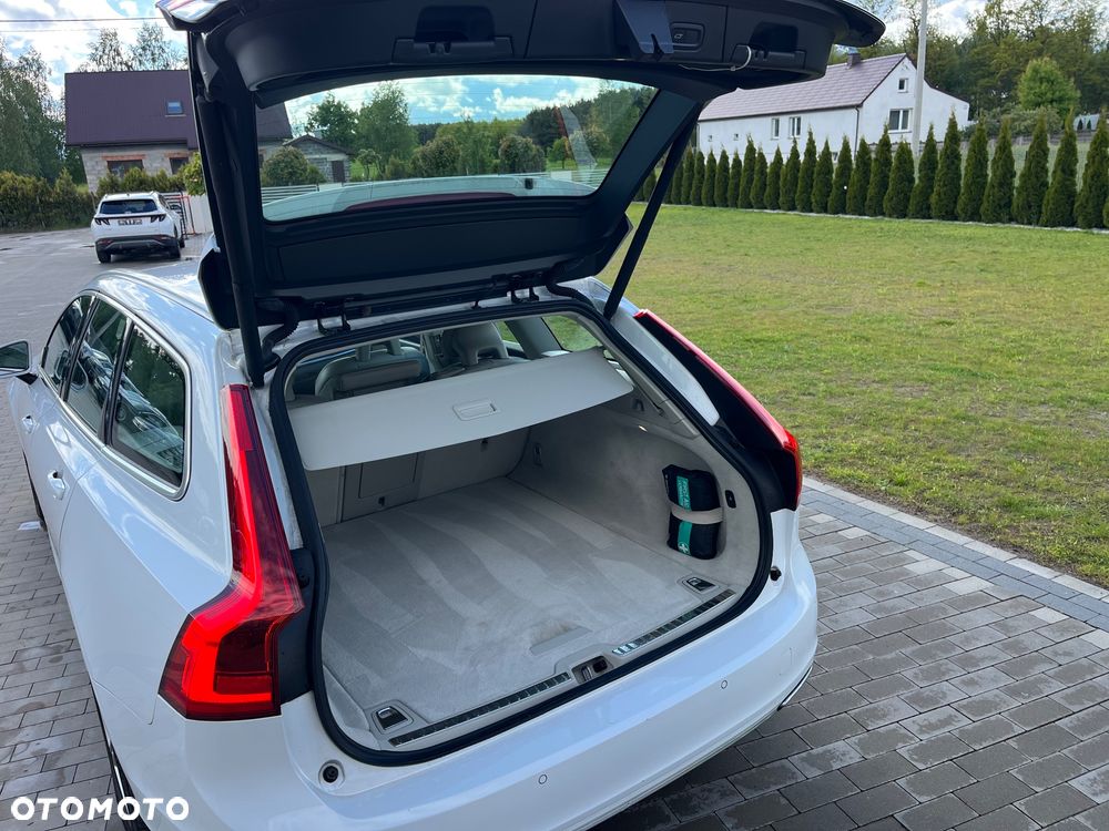 Volvo V90 D3 Geartronic Momentum - 18
