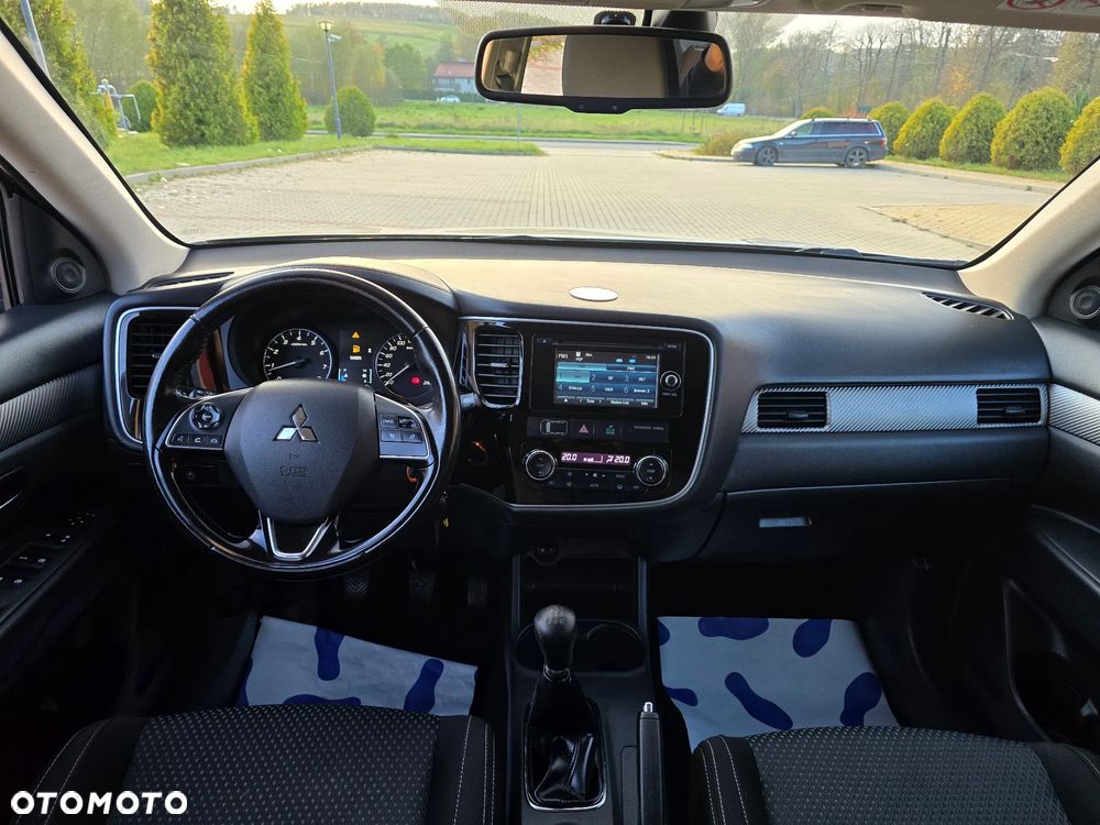 Mitsubishi Outlander 2.0 2WD Edition - 23