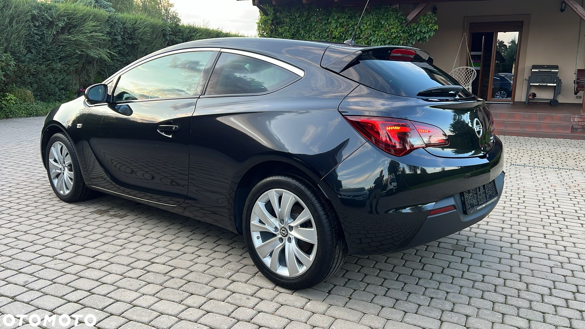 Opel Astra GTC 1.4 Turbo Active - 34