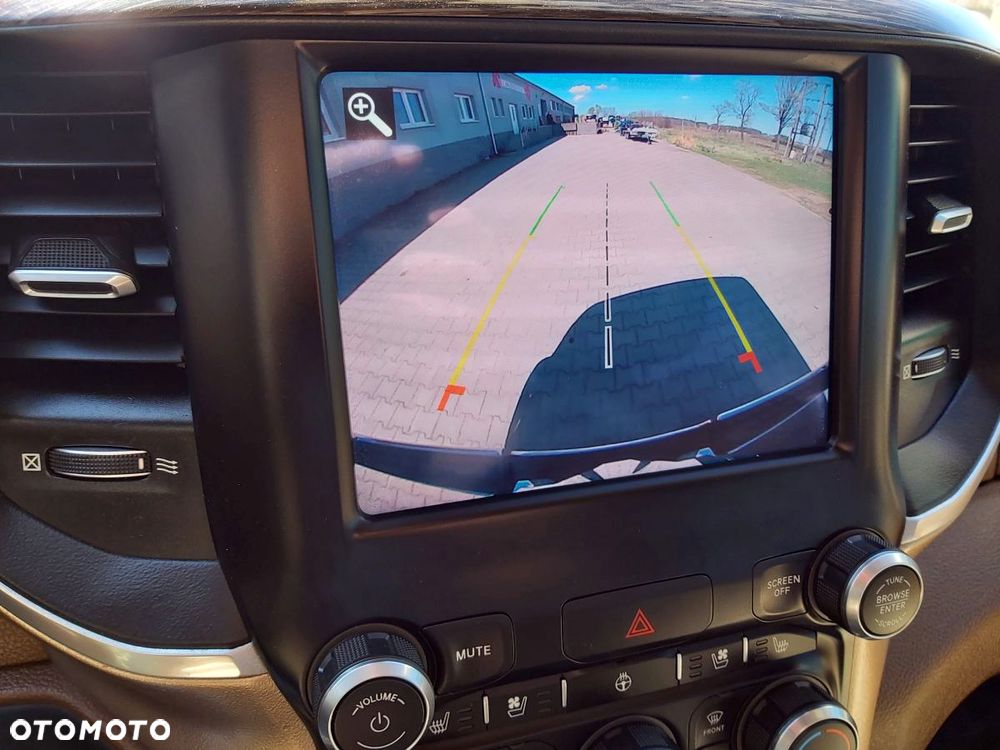 RAM 1500 Crew Cab Shortbed Laramie - 20