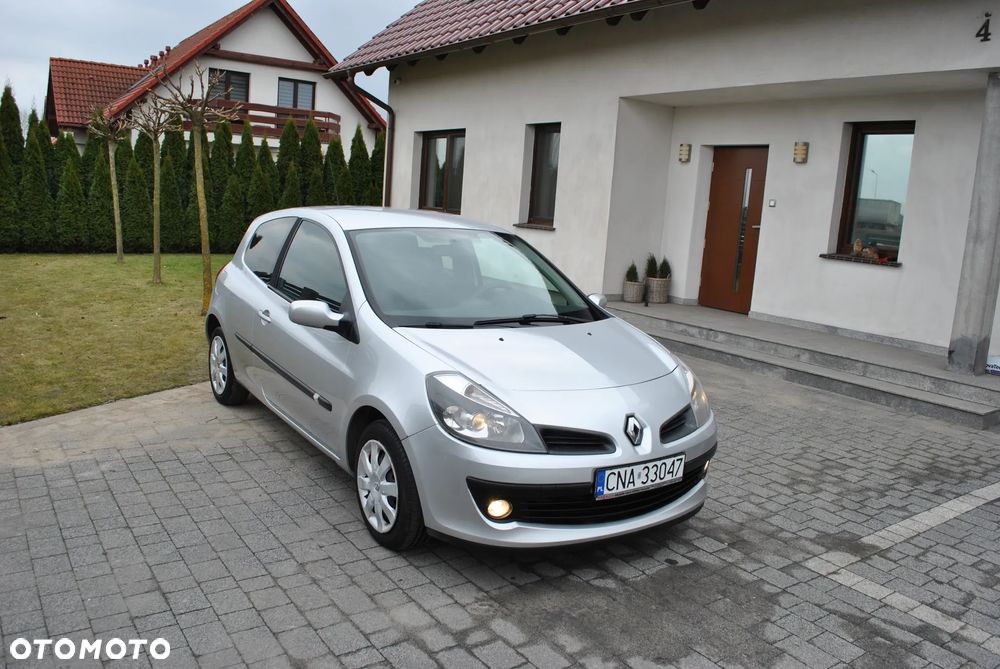 Renault Clio 1.2 16V Exception - 2