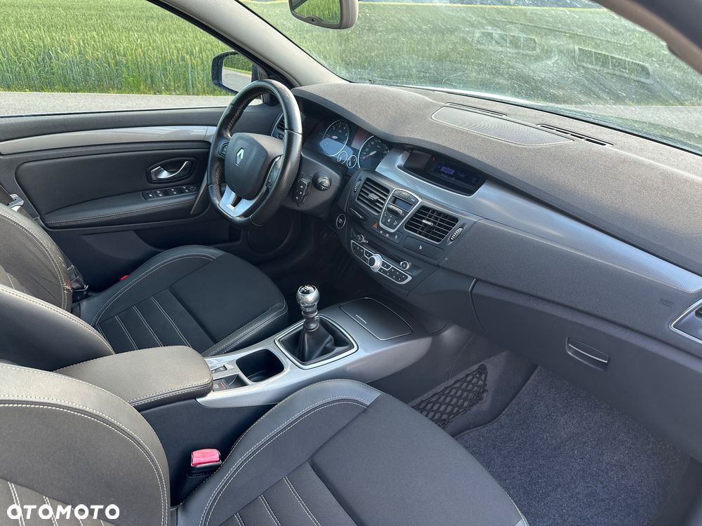 Renault Laguna 2.0 16V 140 Sportway - 19