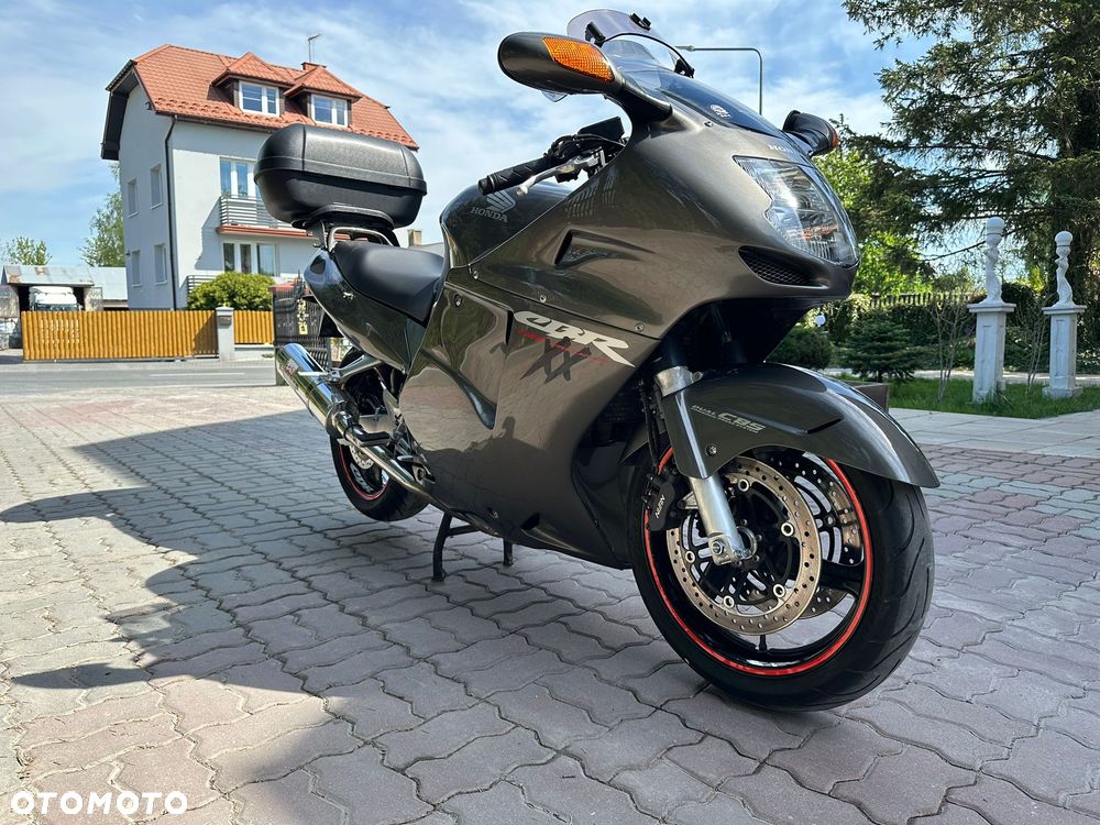 Honda CBR - 3
