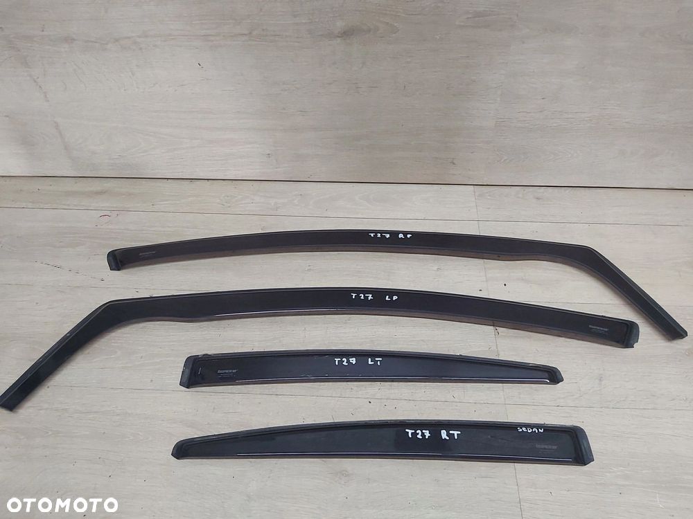 Toyota Avensis T27 Lift T29 owiewka szyby drzwi owiewki 4szt SEDAN - 1