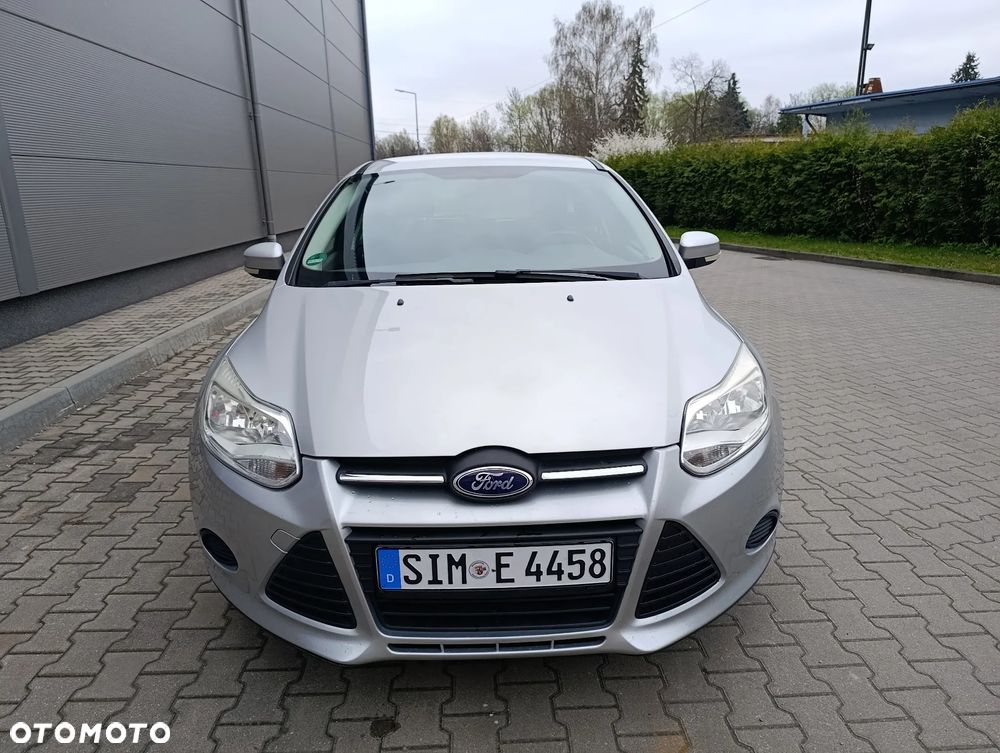 Ford Focus 1.6 Trend EU5 - 1